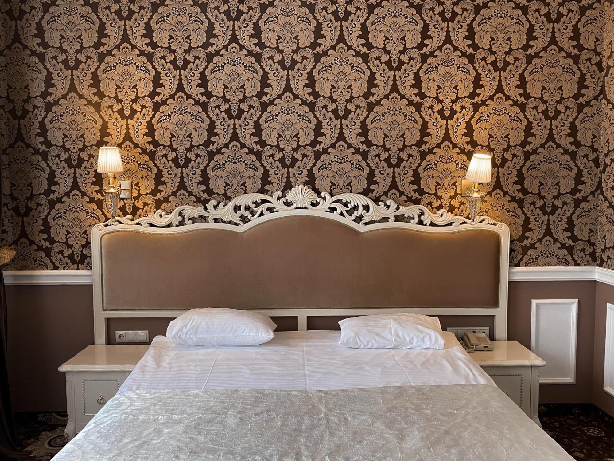 Royal Grand 3* Kijów