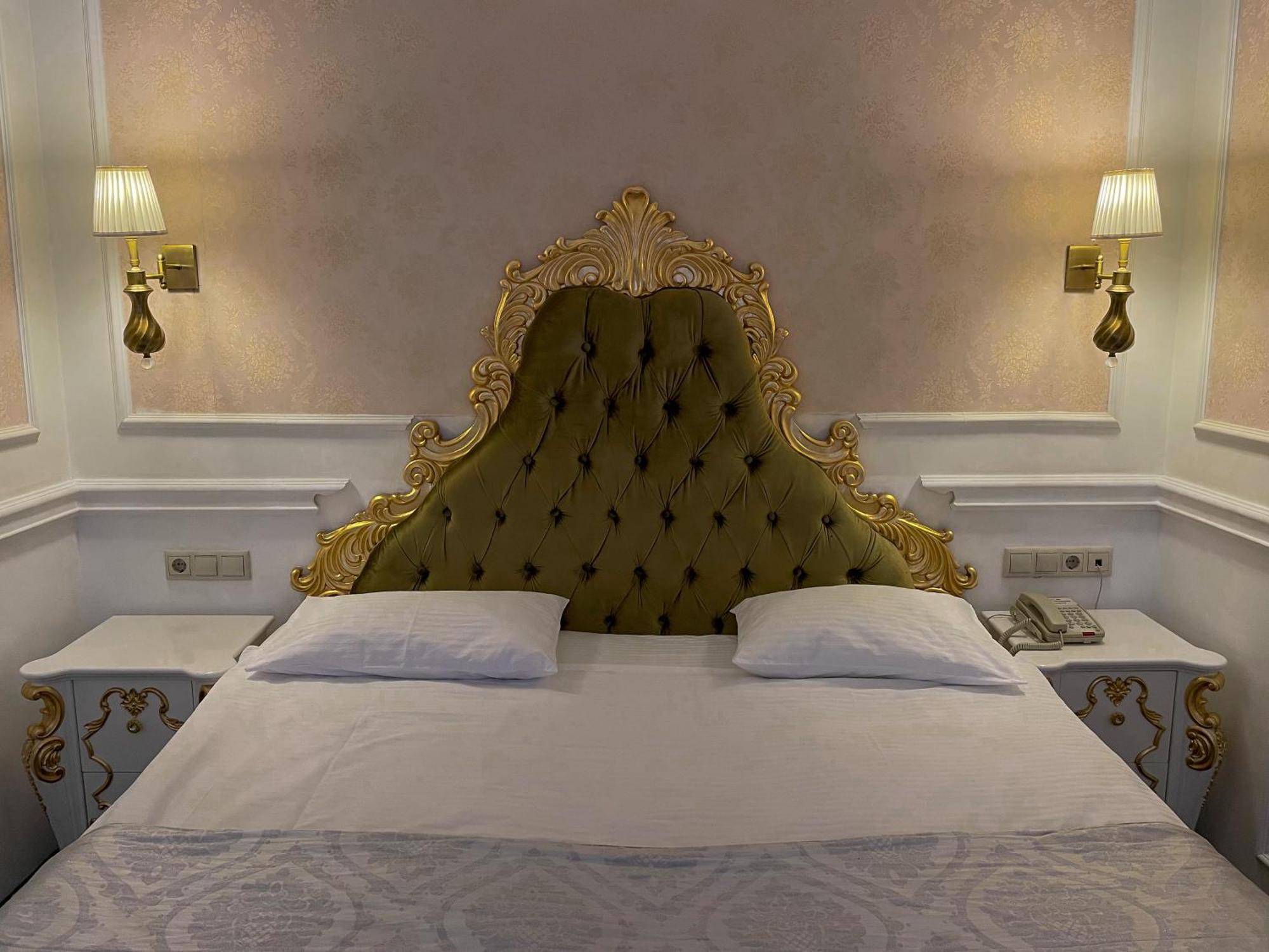 Royal Grand